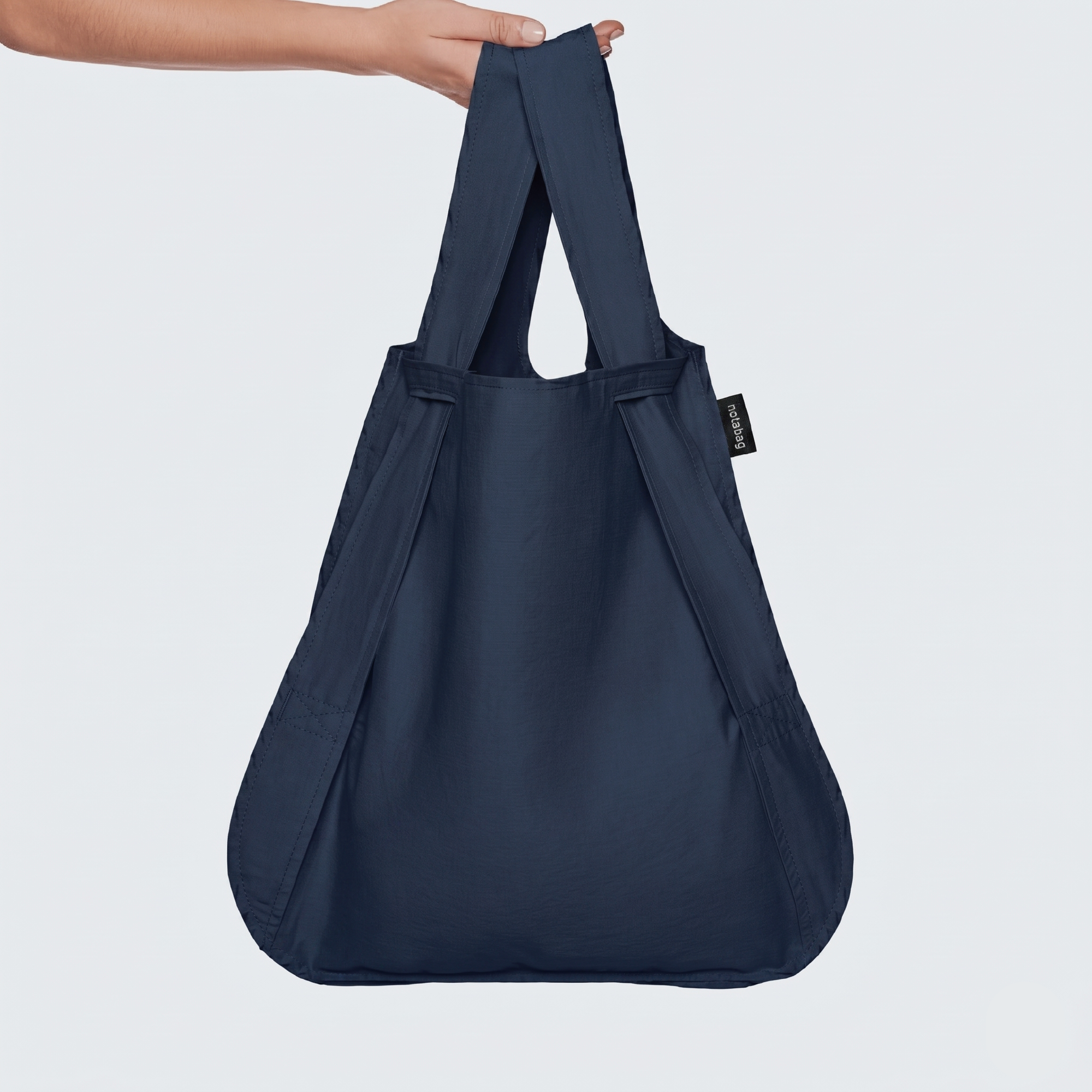 パンダネイビー